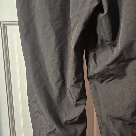 New Balance Black Athletic Men's Pants Size Medium - Picture 9 of 15